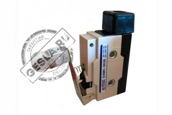 Микровыключатель D4MC-3030 фото 1